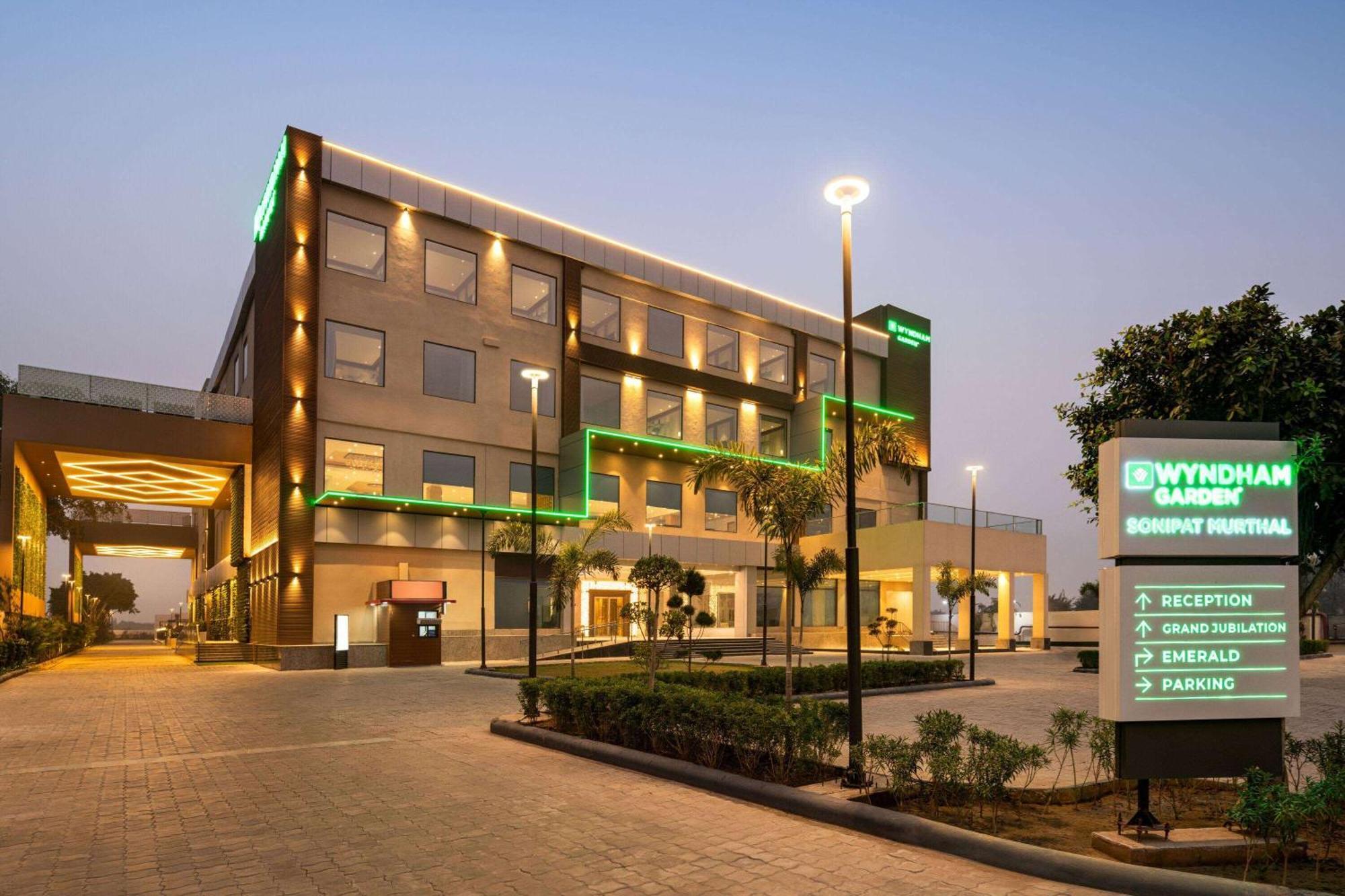 Wyndham Garden Sonipat Murthal Eksteriør bilde
